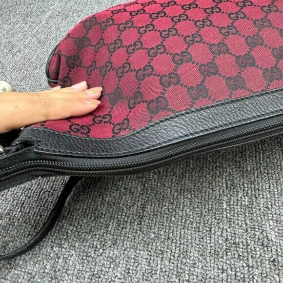 Gucci GG Canvas Messenger Bag 288-061224 - Picture 6 of 11